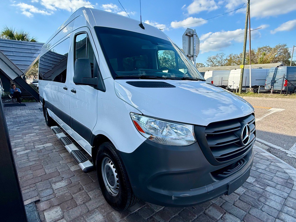 2020 Mercedes-Benz Sprinter Image 29