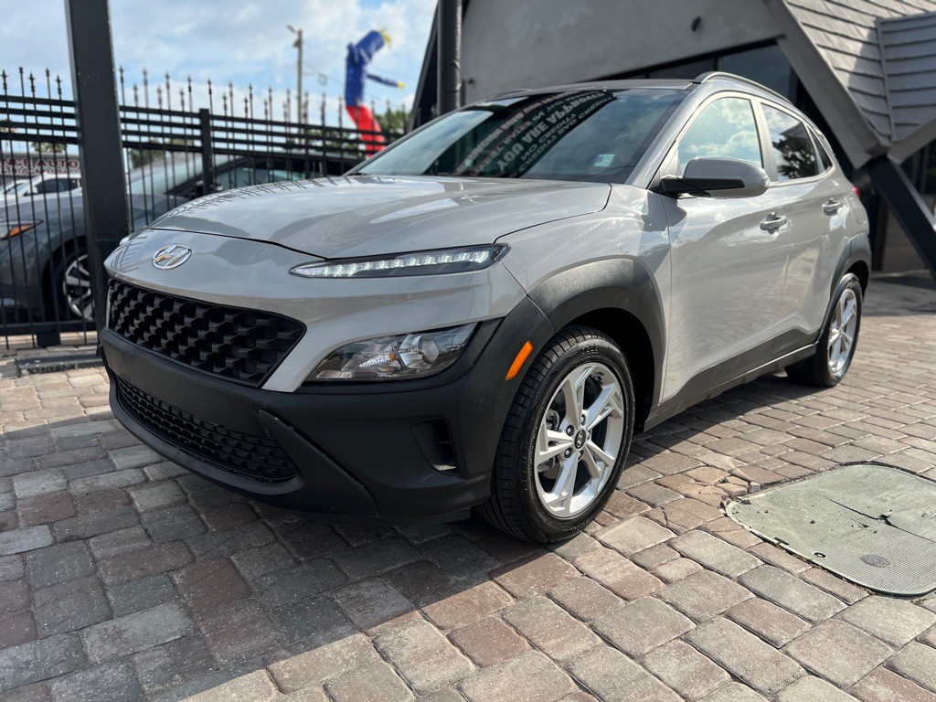 2023 Hyundai Kona Image 2