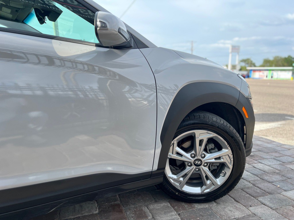 2023 Hyundai Kona Image 10