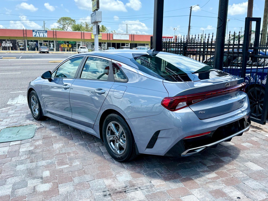 2021 Kia K5 Image 7