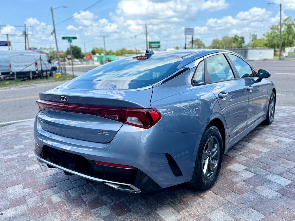 2021 Kia K5 Image 9