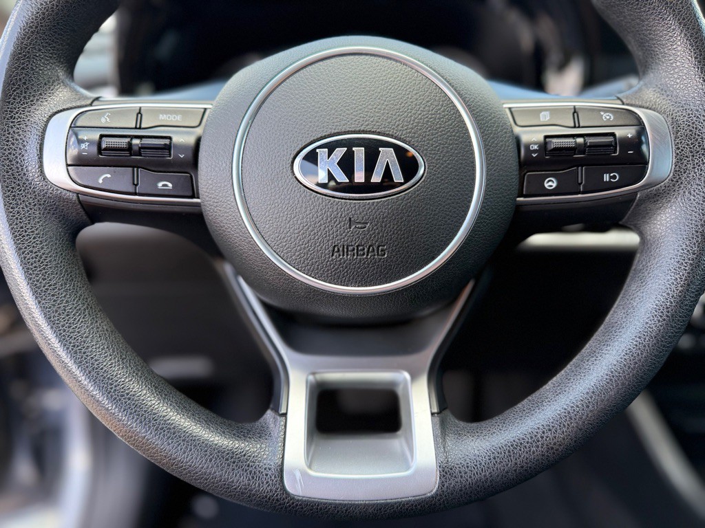 2021 Kia K5 Image 18