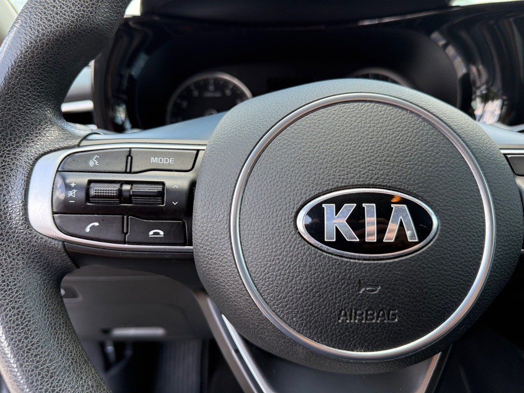 2021 Kia K5 Image 34