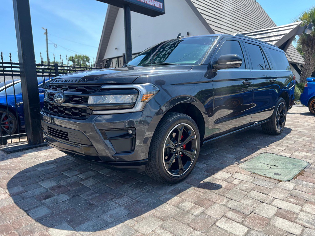 2022 Ford Expedition Image 3