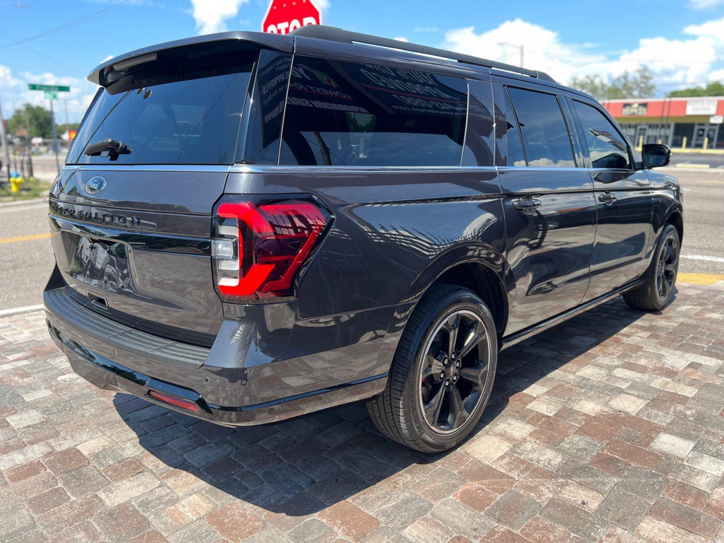 2022 Ford Expedition Image 7