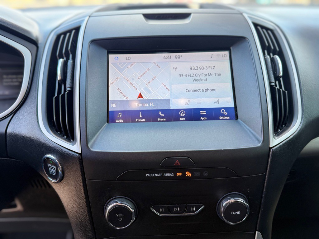 2020 Ford Edge Image 30