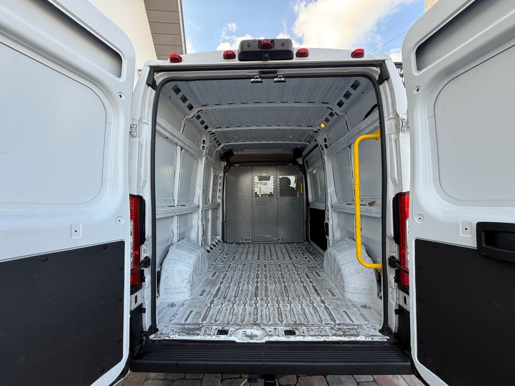2023 RAM Promaster Image 16