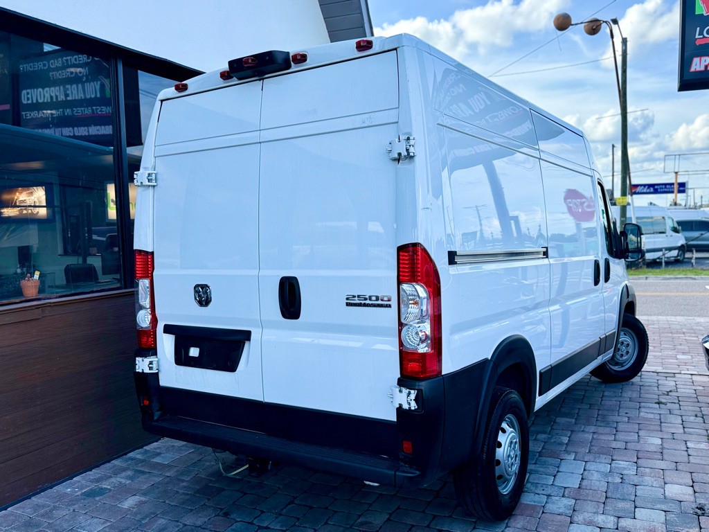 2023 RAM Promaster Image 27