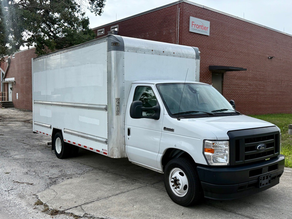 2022 Ford Econoline Image 4