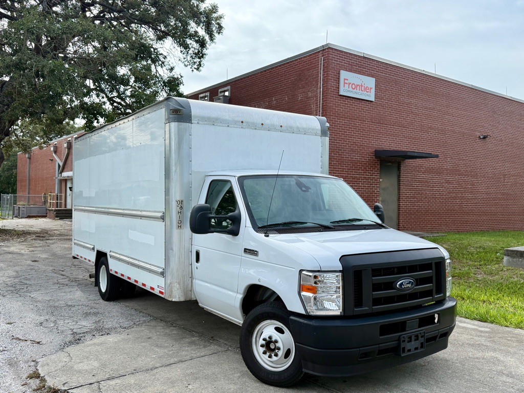 2022 Ford Econoline Image 21