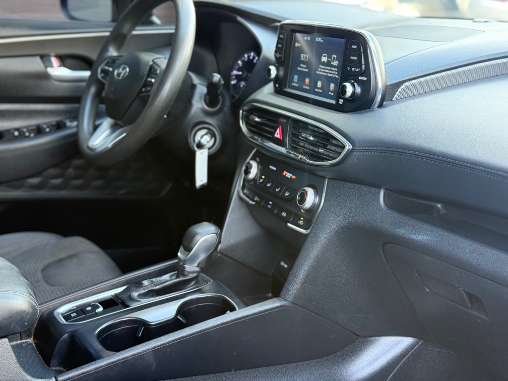 2019 Hyundai Santa Fe Image 20