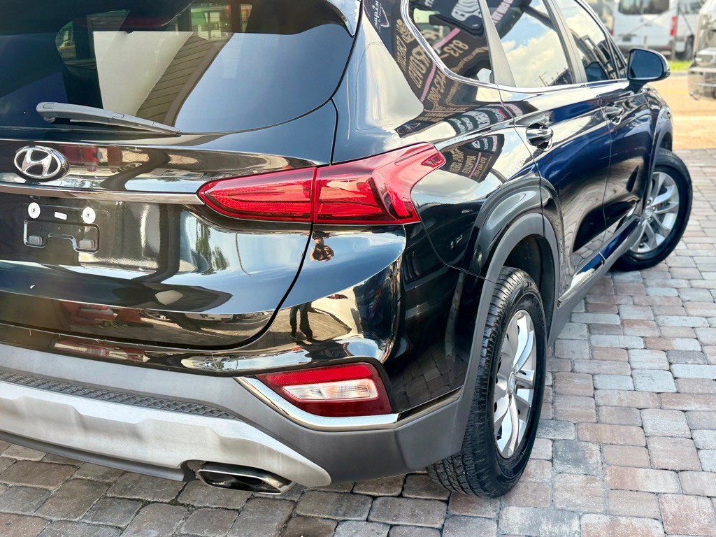 2019 Hyundai Santa Fe Image 22