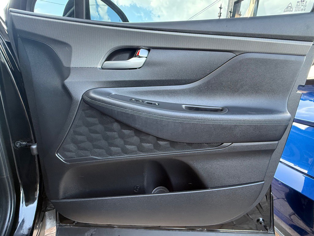 2019 Hyundai Santa Fe Image 31