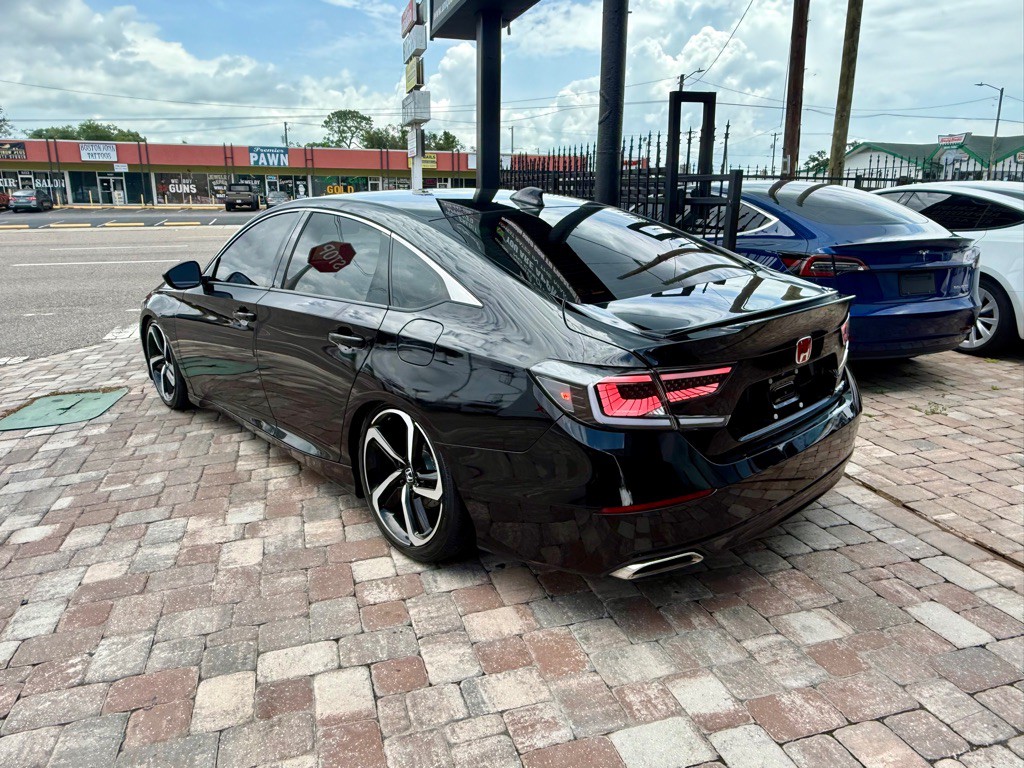 2018 Honda Accord Image 7