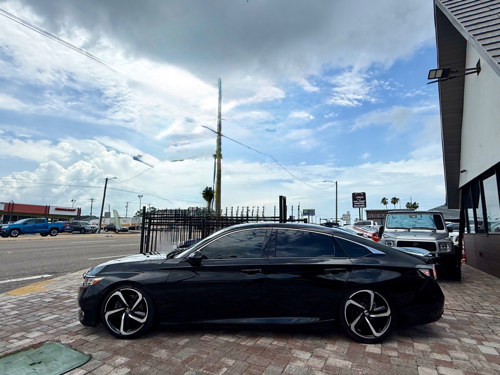 2018 Honda Accord Image 27