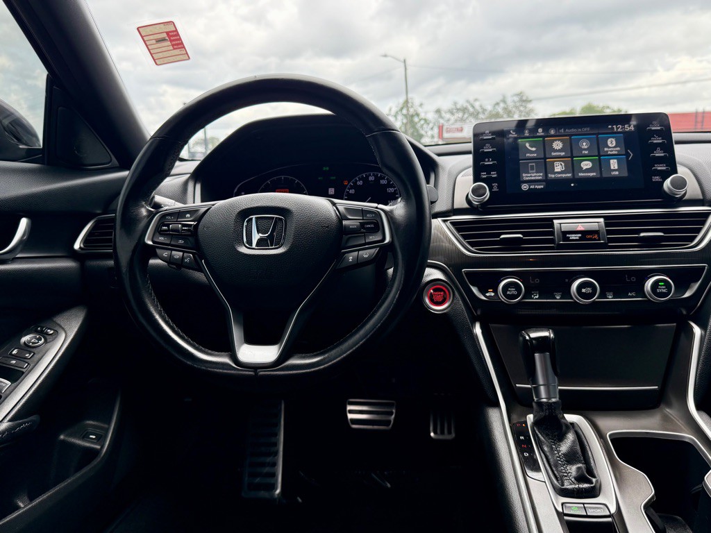 2018 Honda Accord Image 39