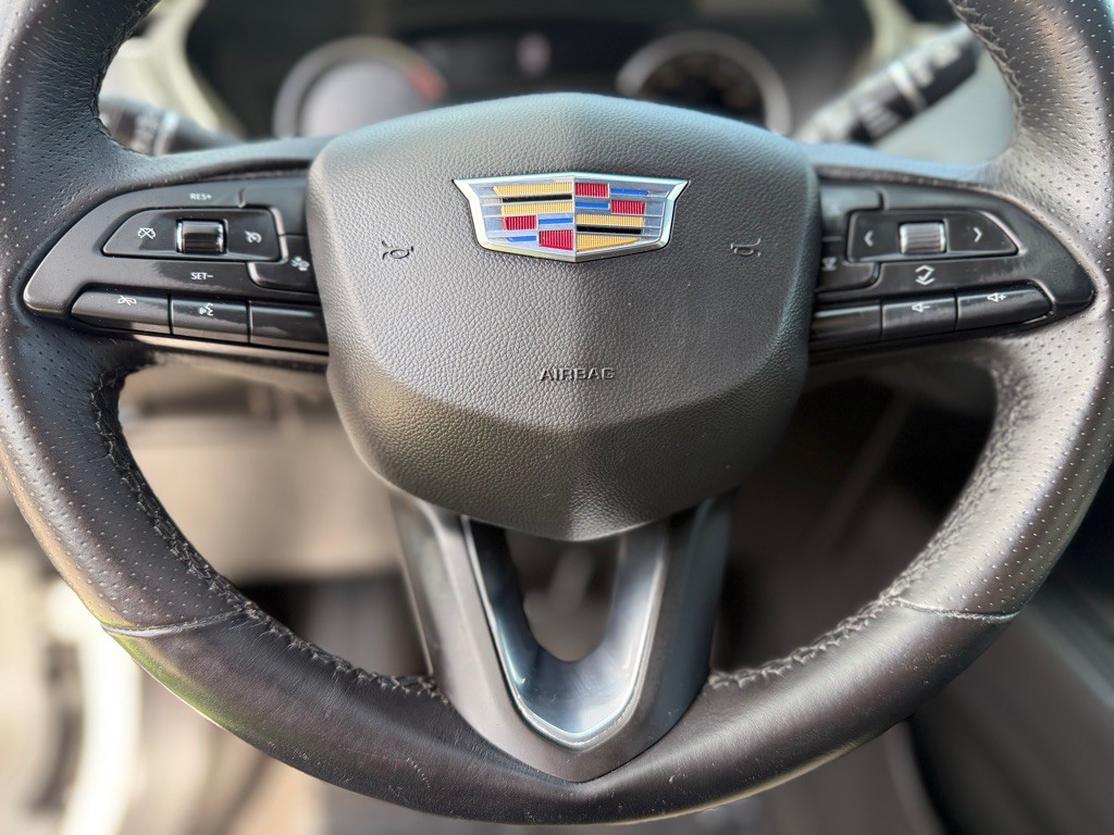 2019 Cadillac XT4 Image 17