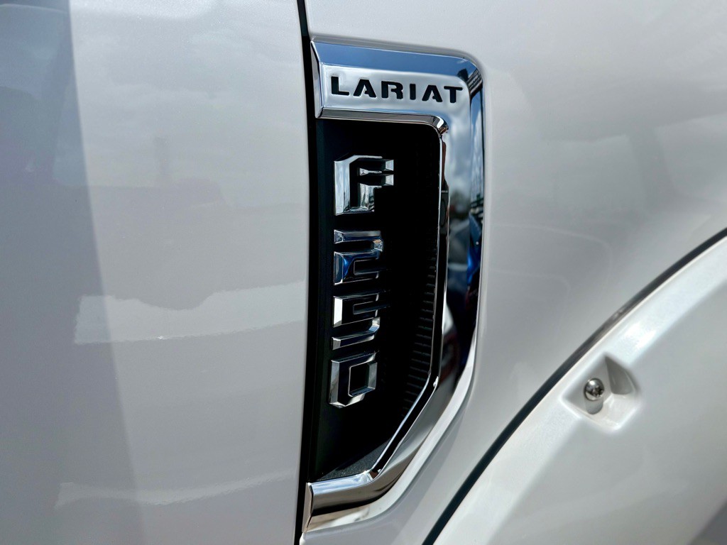2017 Ford F-250 Image 20