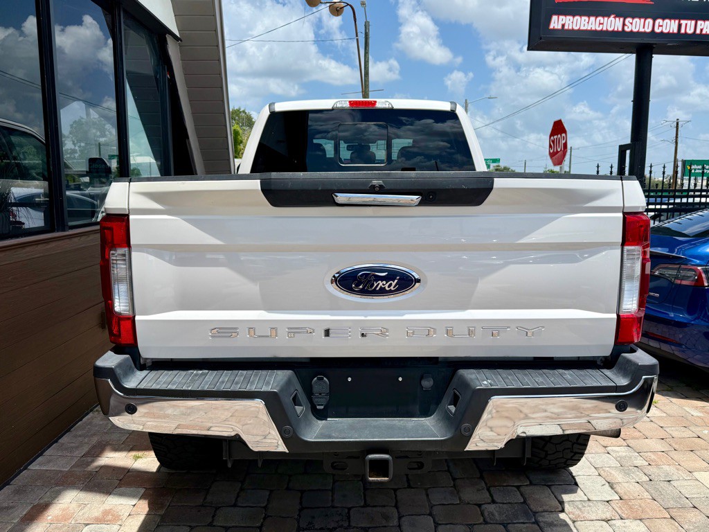2017 Ford F-250 Image 6