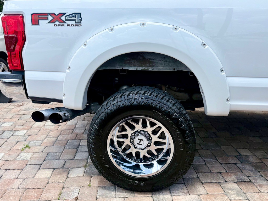 2017 Ford F-250 Image 8