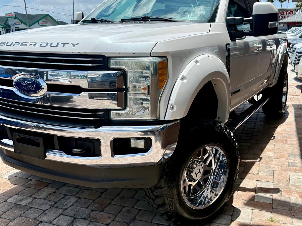 2017 Ford F-250 Image 25