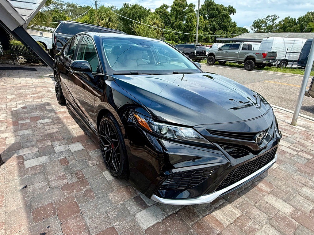 2021 Toyota Camry Image 3