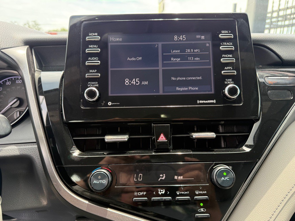 2021 Toyota Camry Image 14