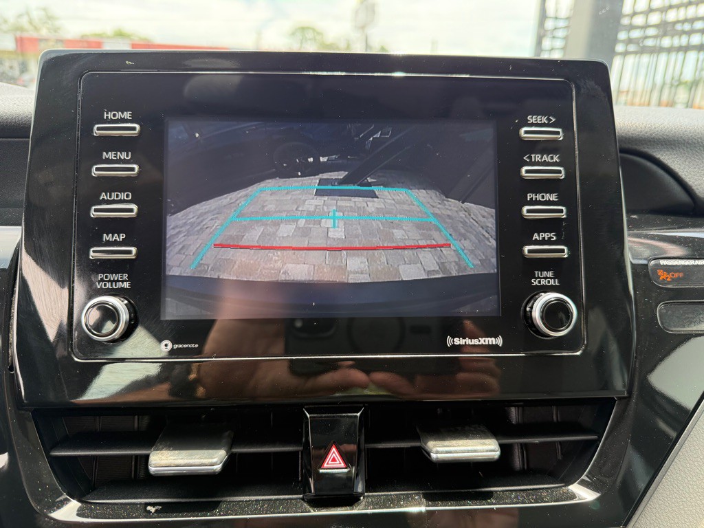 2021 Toyota Camry Image 15