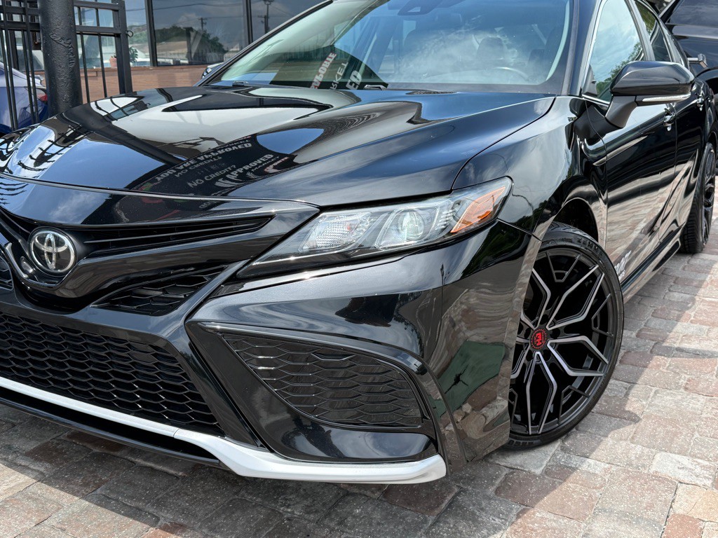 2021 Toyota Camry Image 23
