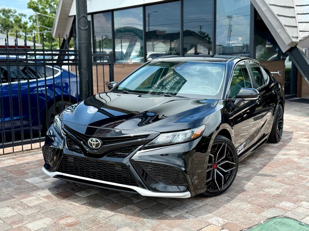 2021 Toyota Camry Image 32