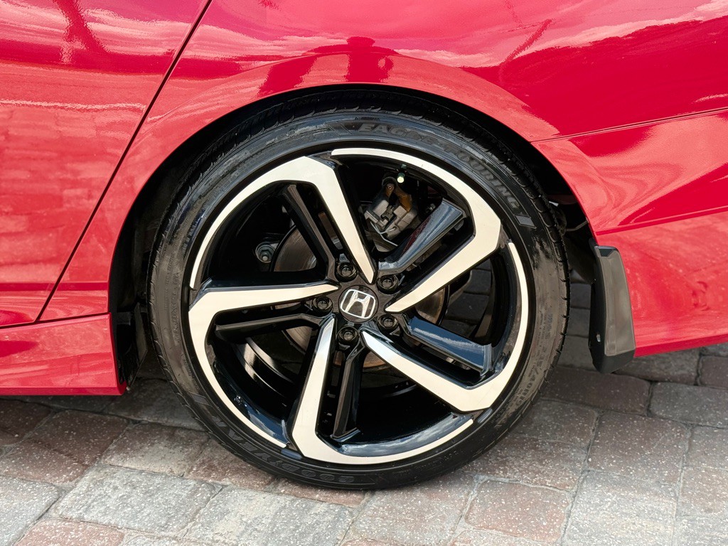 2021 Honda Accord Image 10
