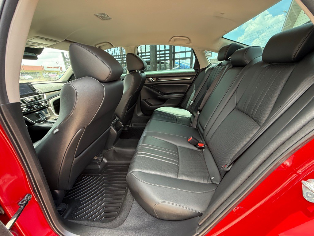 2021 Honda Accord Image 18