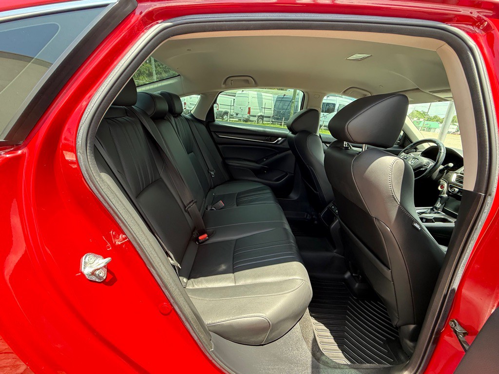 2021 Honda Accord Image 20