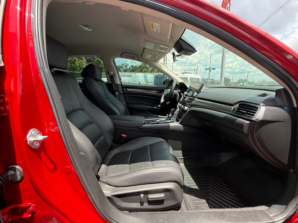 2021 Honda Accord Image 21