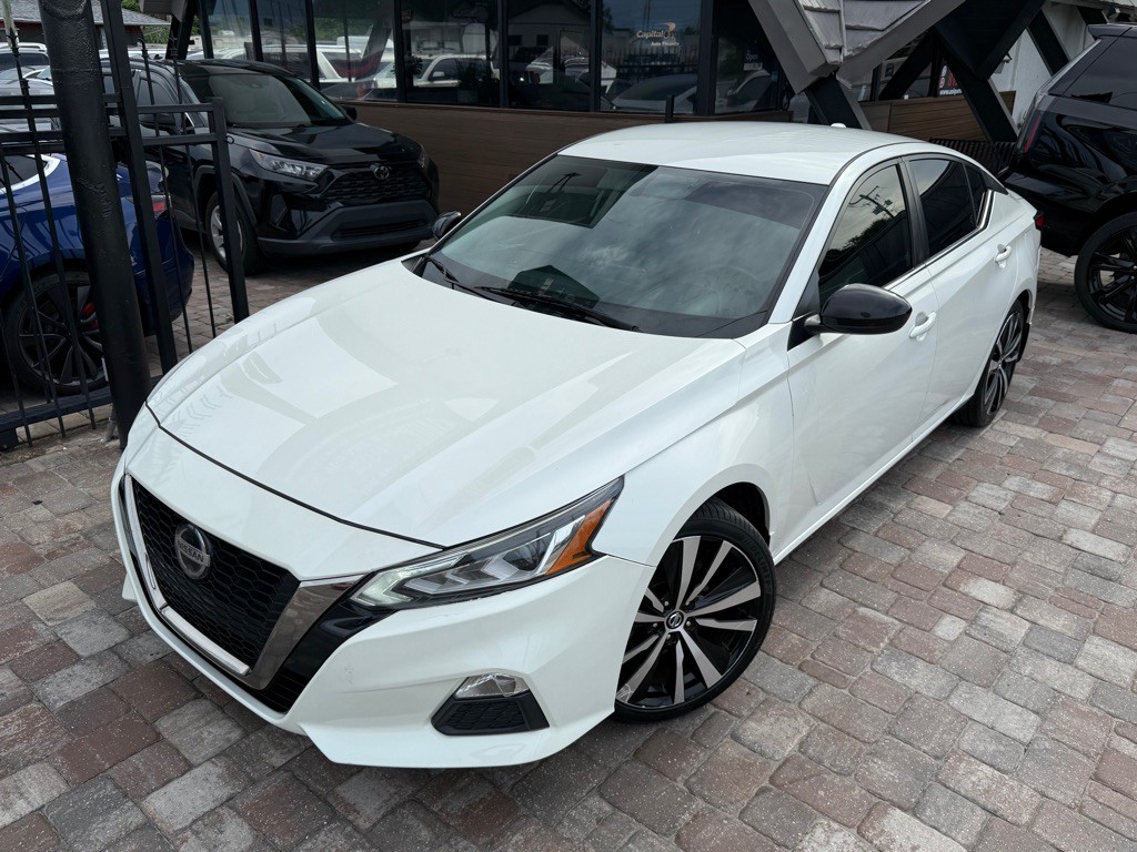 2019 Nissan Altima Image 2