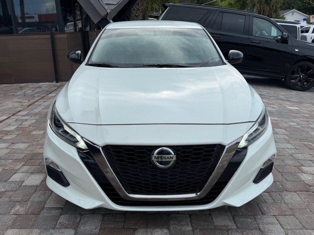 2019 Nissan Altima Image 4
