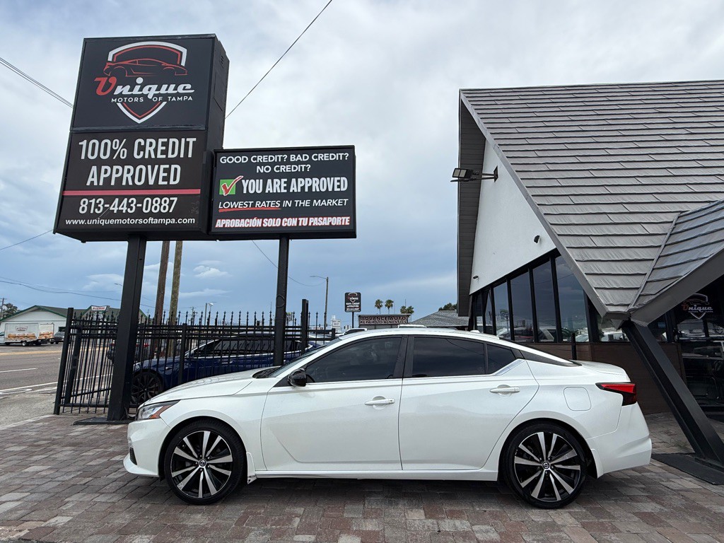 2019 Nissan Altima Image 7