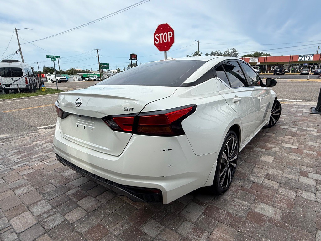 2019 Nissan Altima Image 22
