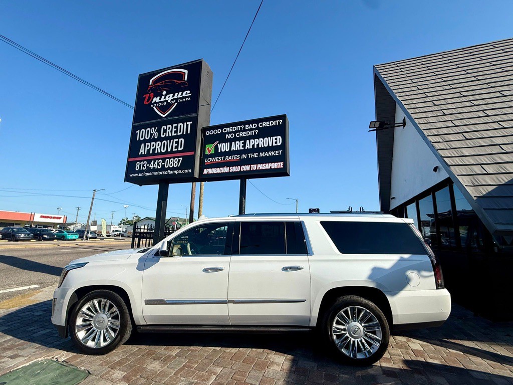 2019 Cadillac Escalade Image 4