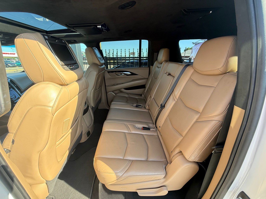 2019 Cadillac Escalade Image 14
