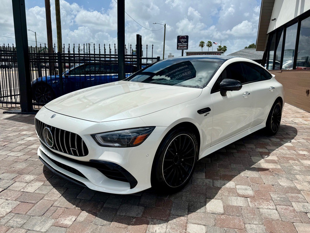 2020 Mercedes-Benz AMG GT Image 4