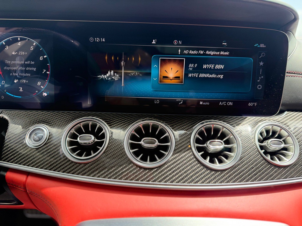 2020 Mercedes-Benz AMG GT Image 15