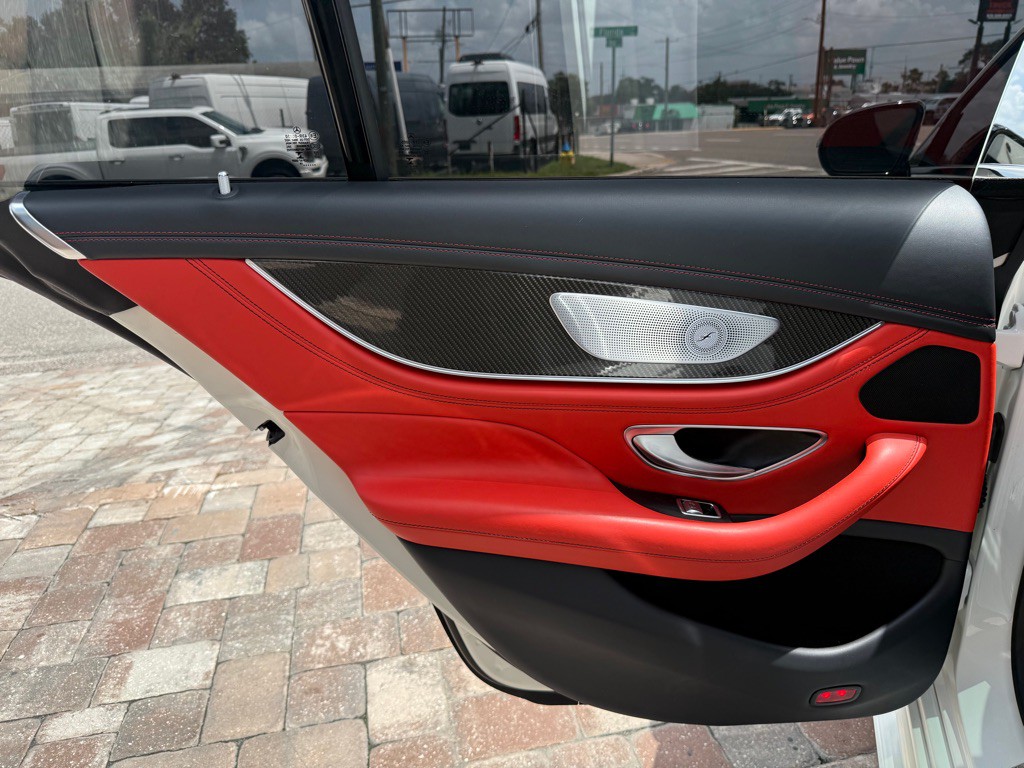 2020 Mercedes-Benz AMG GT Image 36