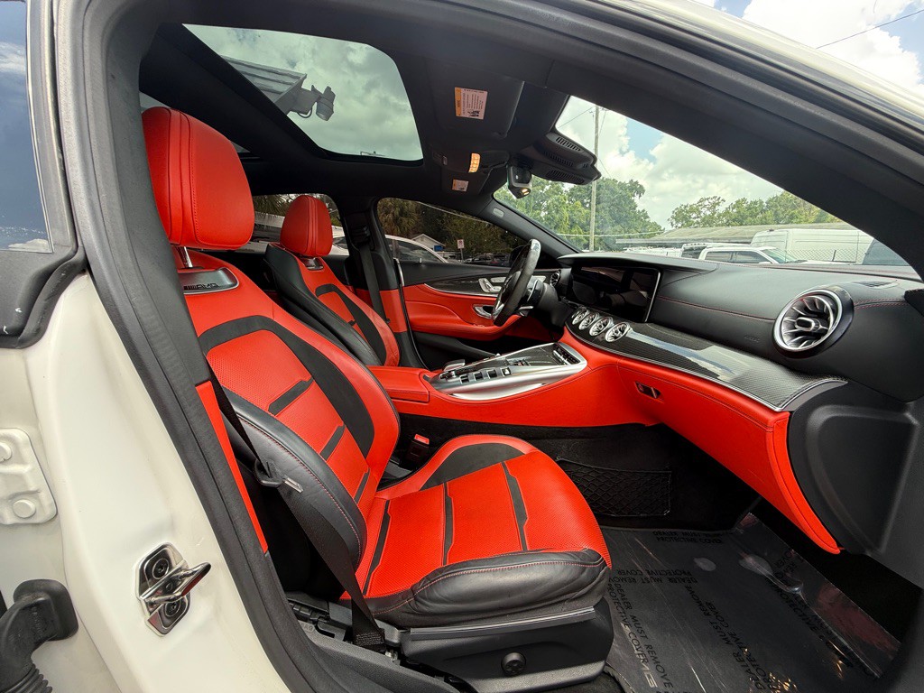 2020 Mercedes-Benz AMG GT Image 40