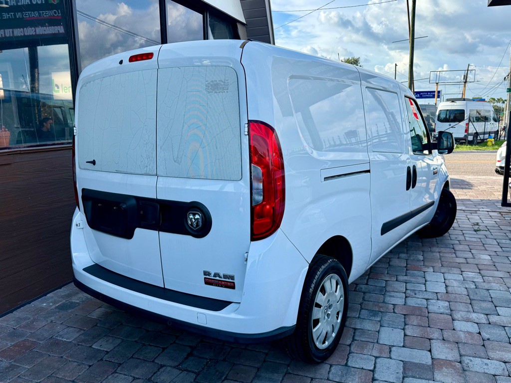 2021 RAM Promaster Image 2
