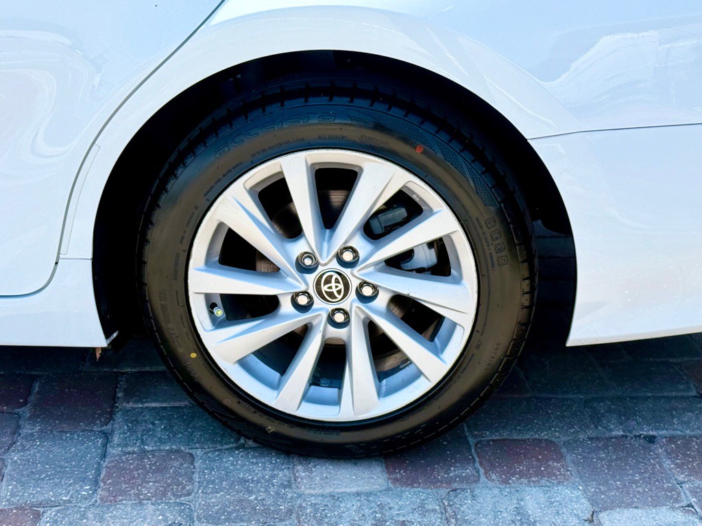 2021 Toyota Camry Image 28