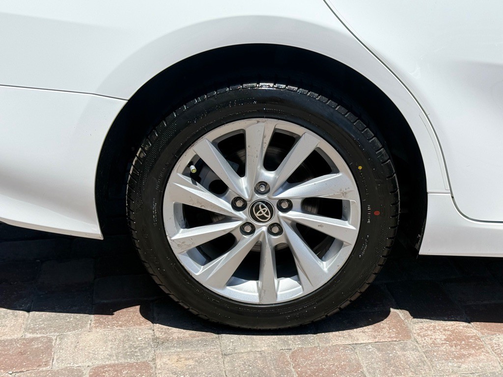 2021 Toyota Camry Image 30
