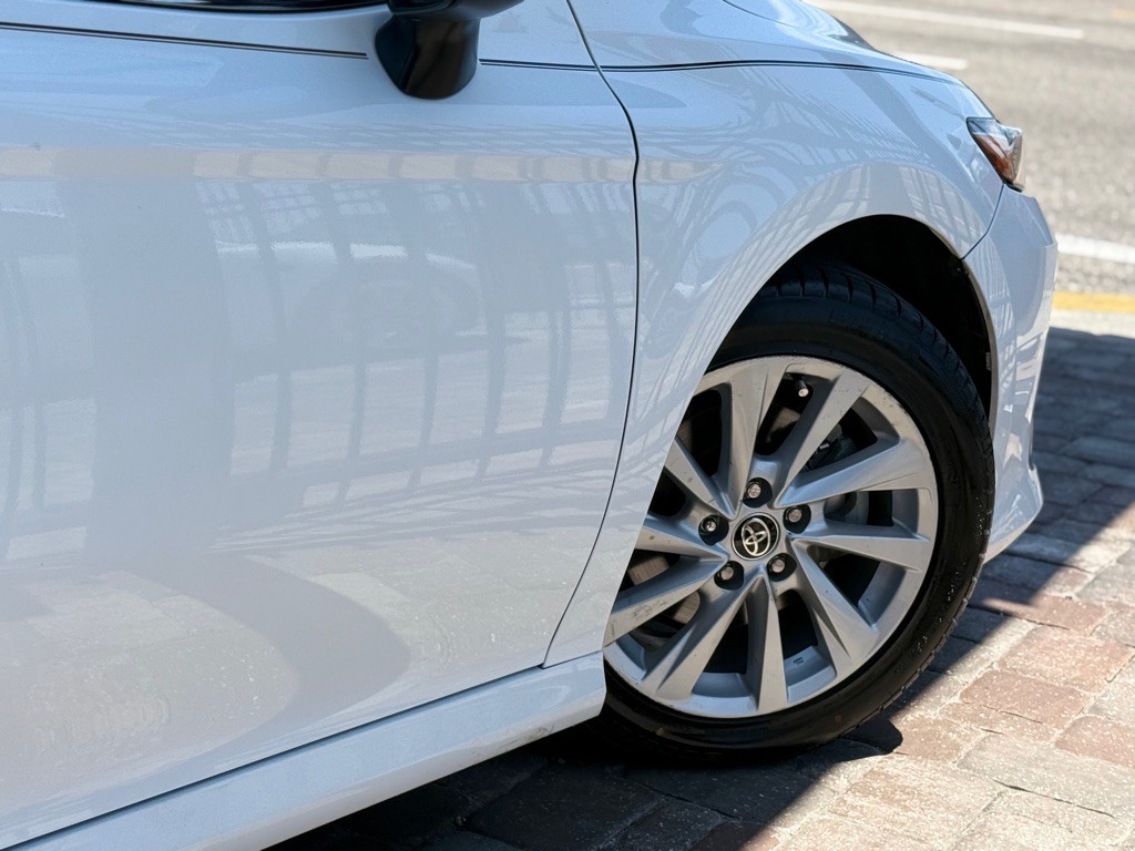 2021 Toyota Camry Image 31