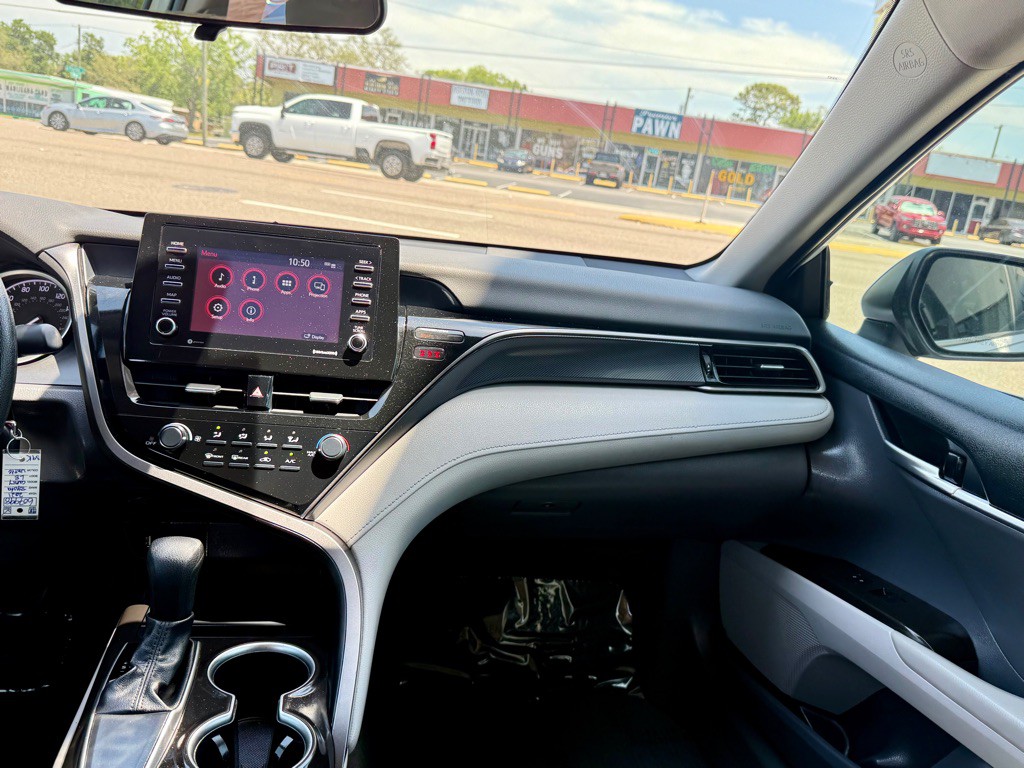 2021 Toyota Camry Image 37