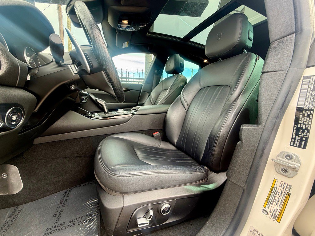 2023 Maserati Levante Image 12